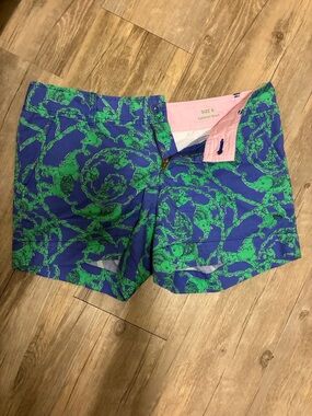 Lilly Pulitzer Blue and Green Printed Callahan Shorts